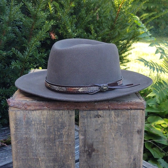 Vintage Accessories - Bailey Orleans vintage wool/fur feather cowboy hat